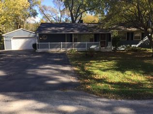 406 N Kent Rd, McHenry, IL 60051