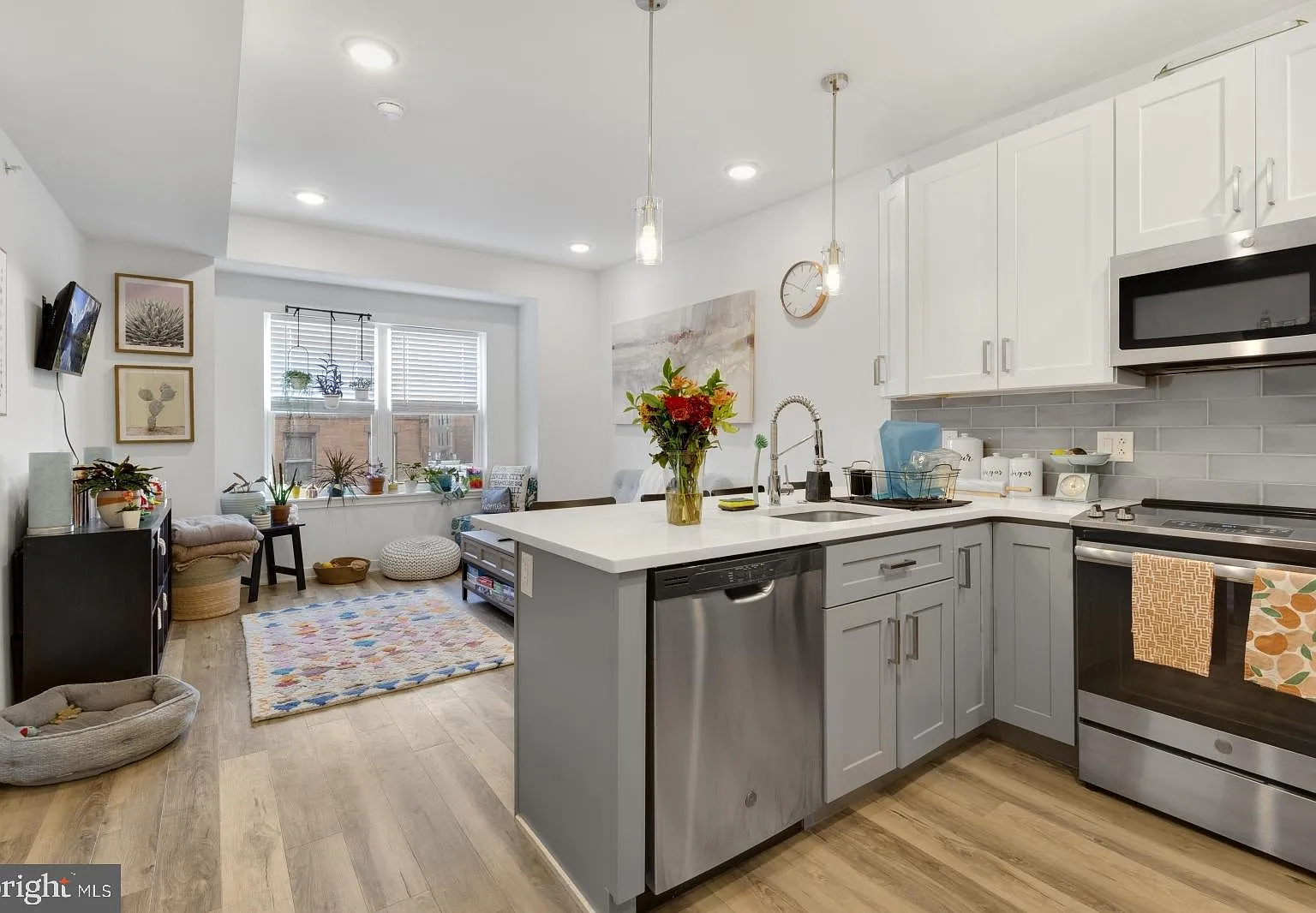 2 bed, $1,795 — Photo 1