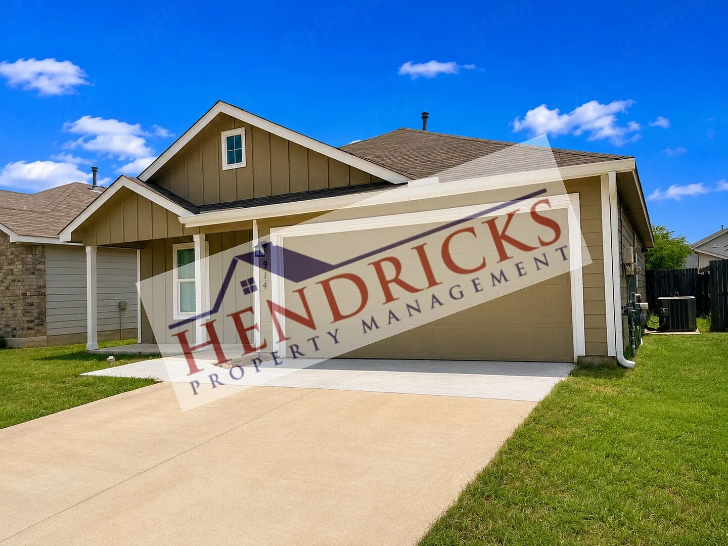 Move-In Special. off the first full month's rent with an 18-month lease. — Photo 4
