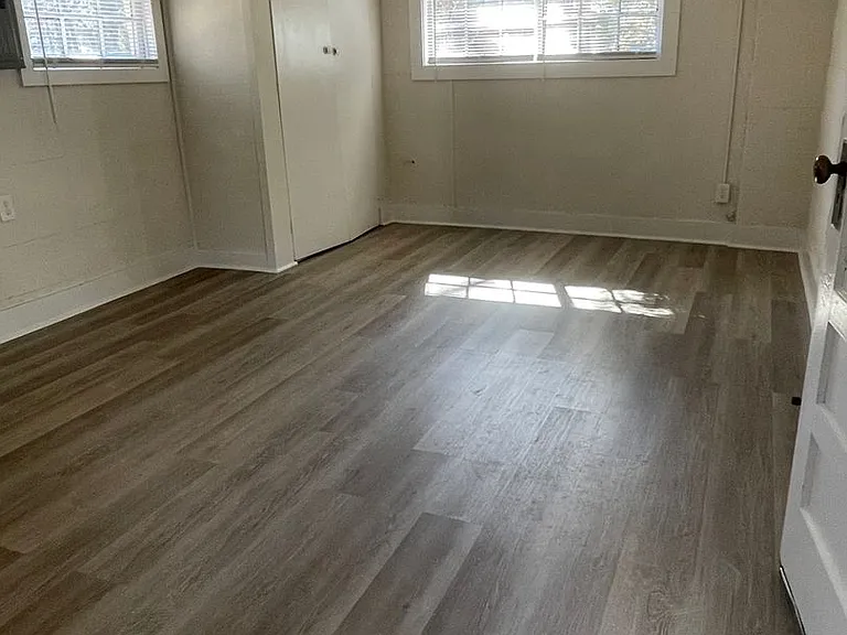 2062 Prince Ave — Photo 8