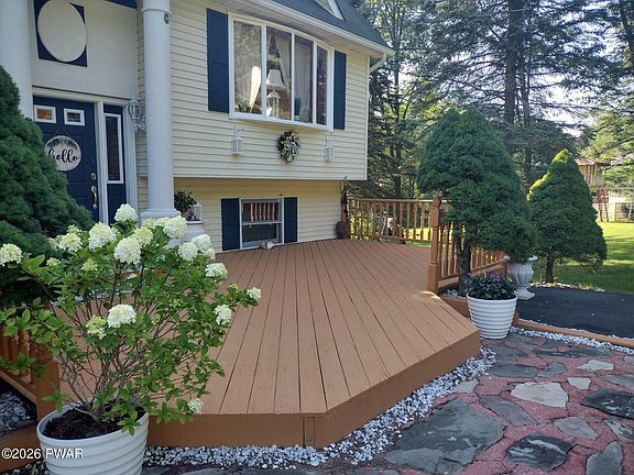2nd image of 107 Lookout Dr