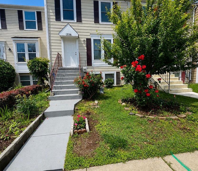 1st image of 1336 David Ln