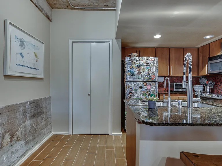 1209 N Harvey Ave #102 — Photo 10