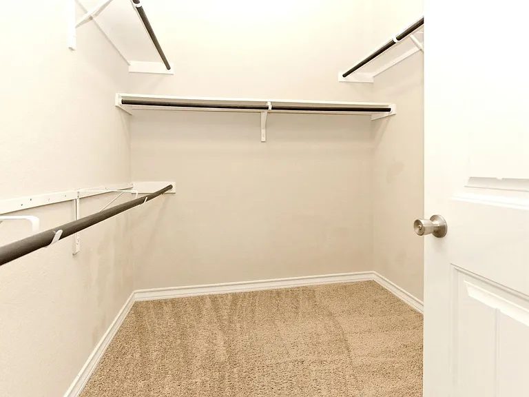 536 Saltlick Way — Photo 16