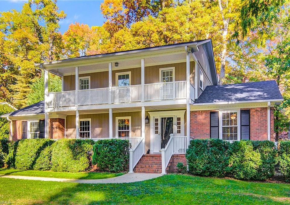1st image of 3004 Greenbrook Dr