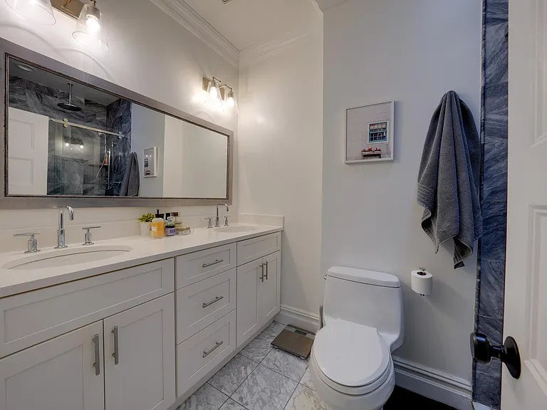 590 Gregory Ave — Photo 23