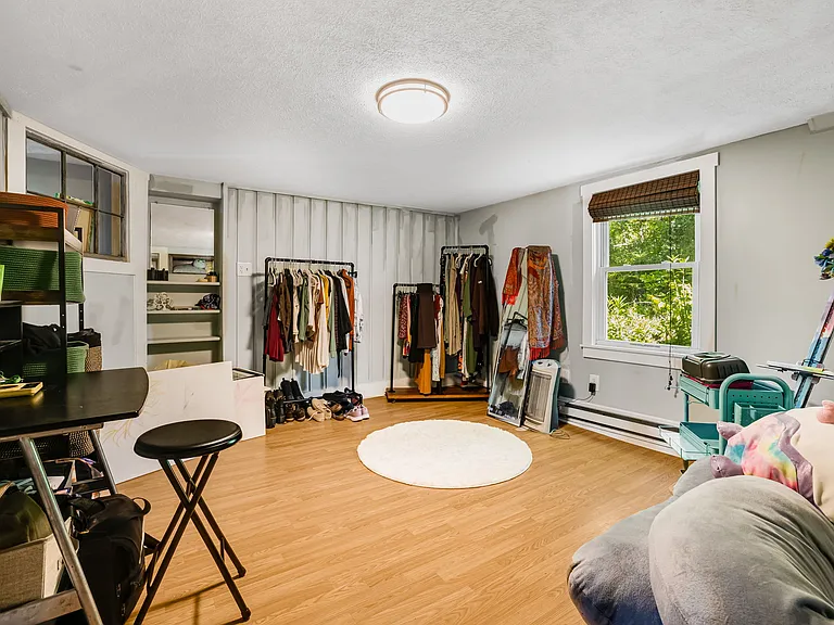 54 Vine St #B — Photo 9