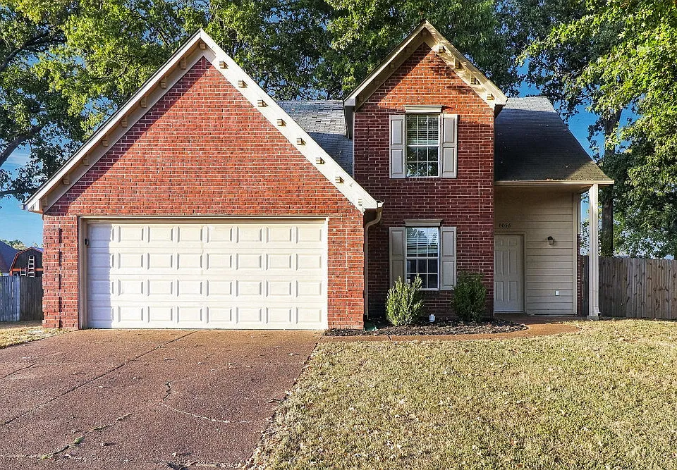 8056 Sandywood Ln