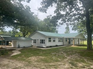 5780 Berry Rd, Cypress inn, TN 38452