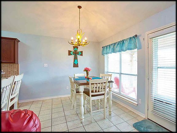 5th image of 11321 Derby Dr