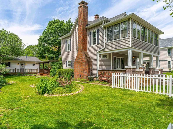 108 S Belmont St, Mount Pulaski, IL 62548