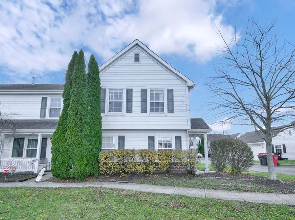 642 Lakeview Dr S, Grove City, OH 43123