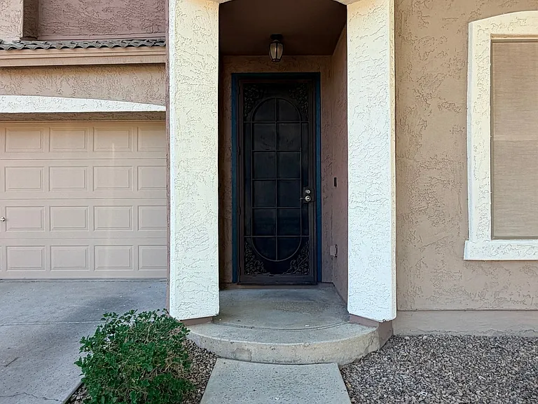 2129 S Jacana Ln — Photo 5