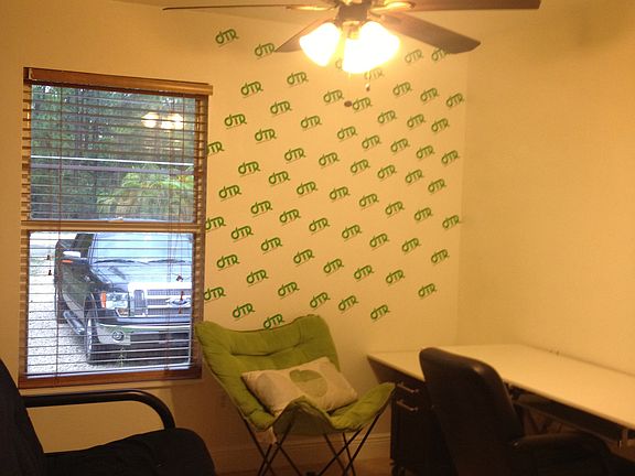 Office / Guest room 