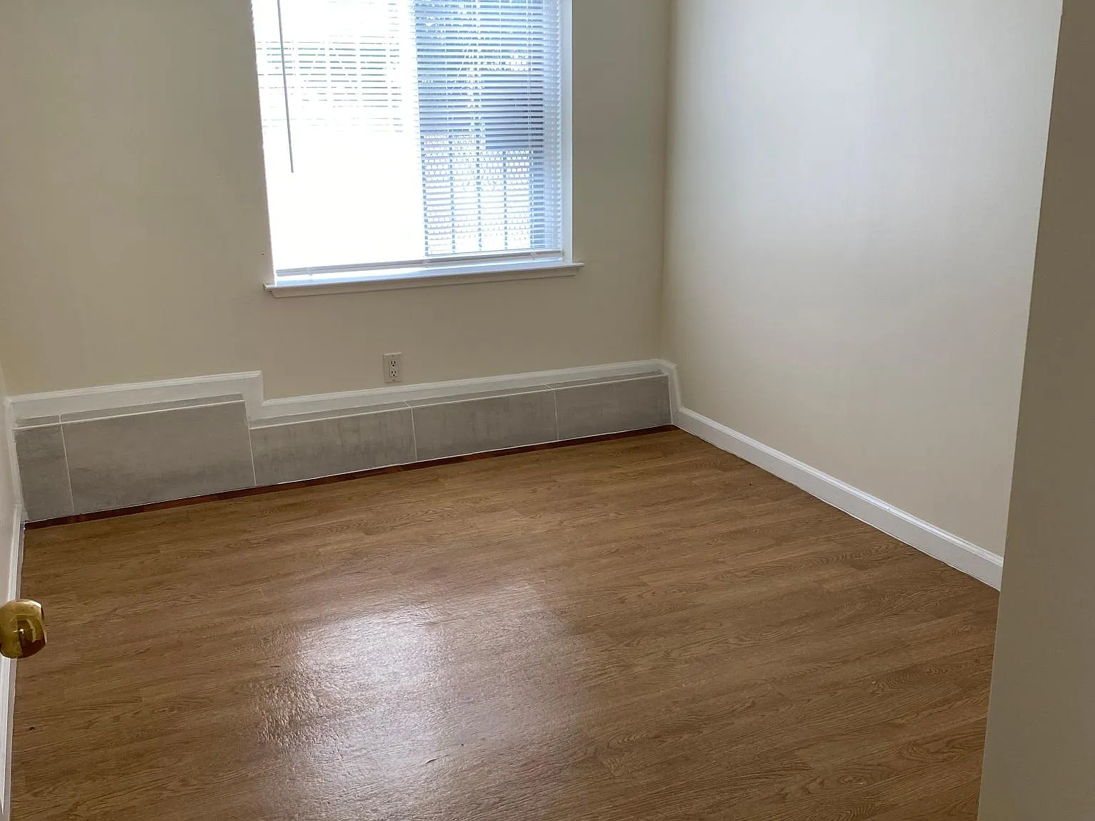 190 Saint Charles Ave — Photo 3