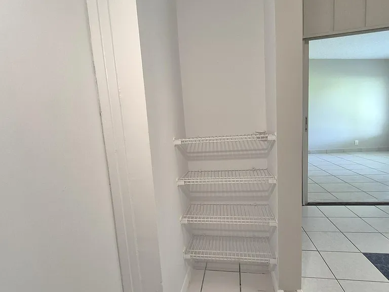 5510 Lakewood Cir S #C — Photo 29