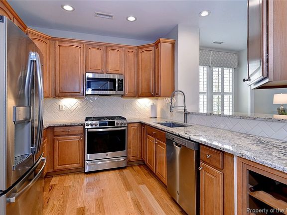 5th image of 4308 Pond St