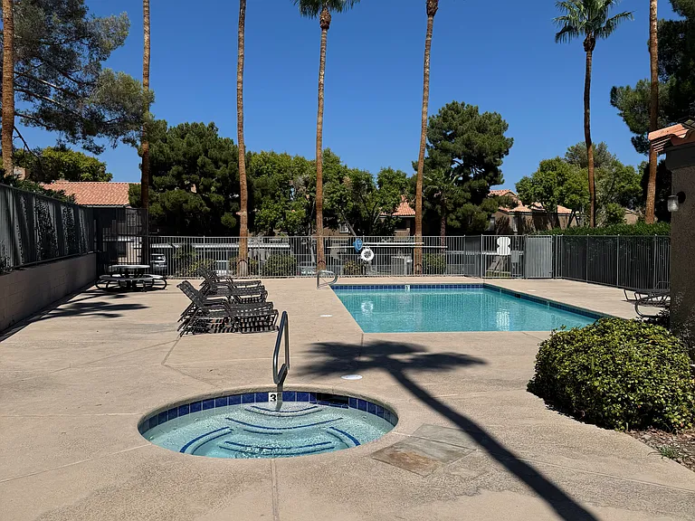5220 Mission Carmel Ln #101 — Photo 10