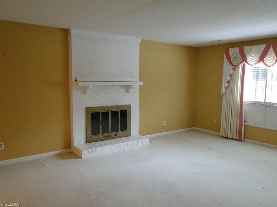 1st image of 2513 Cottage Pl #A
