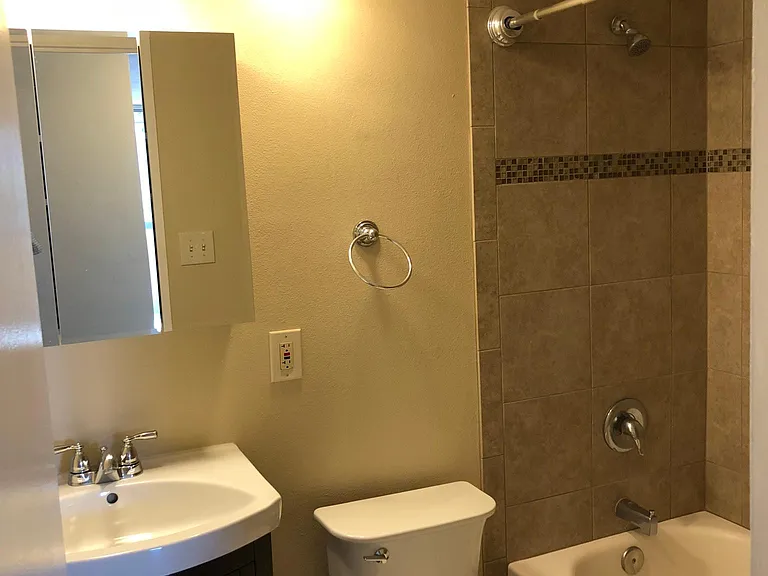 Penn VII — Photo 15