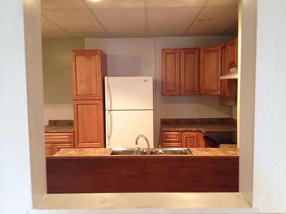 4th image of 9 Martha St APT 1
