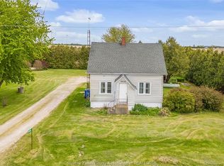 9656 Gracey Side Rd, Lakeshore, ON N0P 1J0