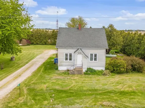 9656 Gracey Side Rd, Lakeshore, ON N0P 1J0
