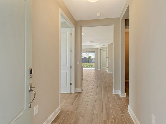 4th image of 8081 Scarletbush Dr
