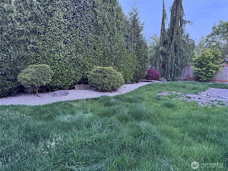 5th image of 8220 228th Street Ct E