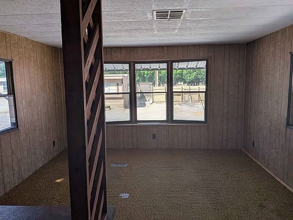 3rd image of 380 Karen Ave #12