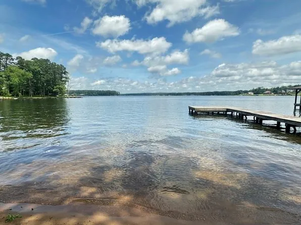 125 W Lakeview Dr NE, Milledgeville, GA 31061
