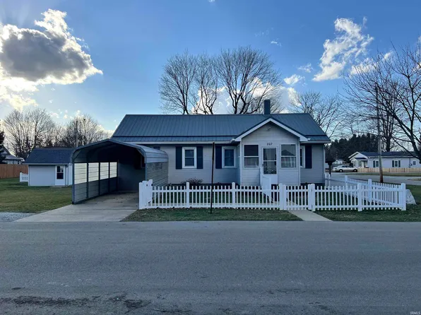 207 N Jefferson St, Sulphur Springs, IN 47388