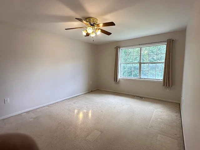 1701 Buckingham Cir — Photo 8