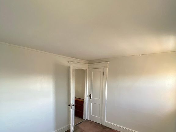 5th image of 164 Prospect Ave