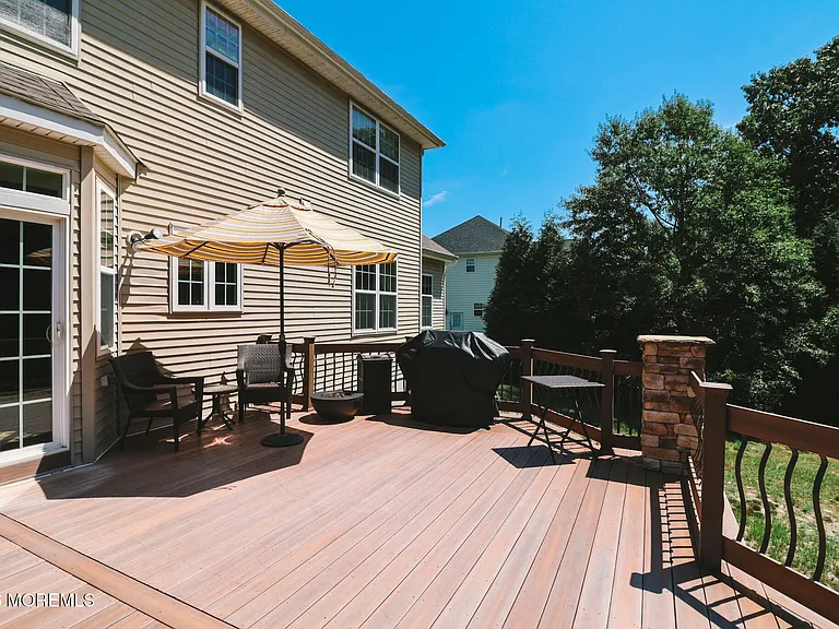 10 Emily Rd — Photo 28