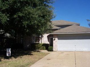 2311 Edinburgh St, Arlington, TX 76018