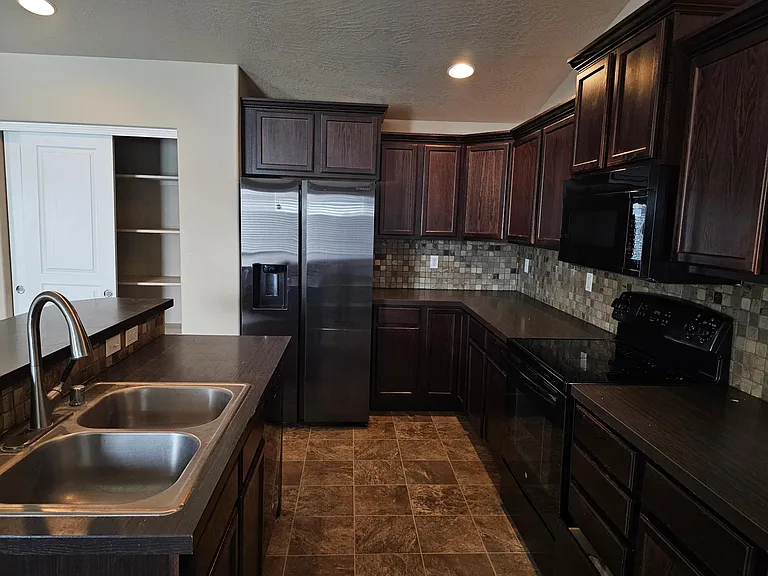 9475 W 9th Pl — Photo 11