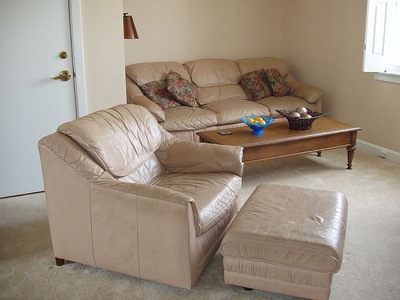 3rd image of 153 Kenna Drive