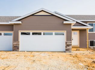301 Interior Dr, Pine Island, MN 55963