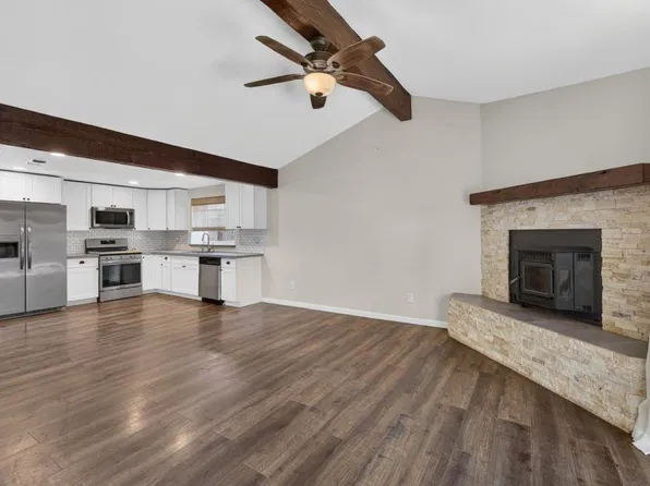 3975 Rustic Rd, Cameron Park, CA 95682