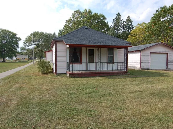 601 Waldo St, Cadillac, MI 49601