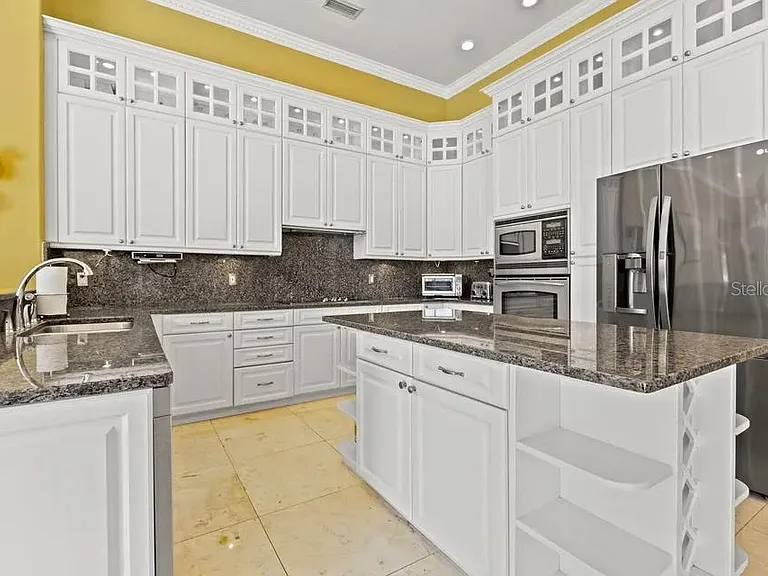 30324 Laurelwood Ln — Photo 11