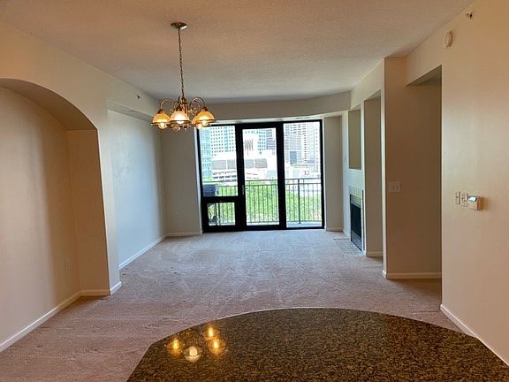 3rd image of 500 Grant St E #603