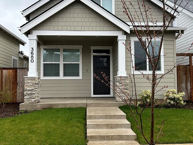 3680 NE Jacob St — Photo 1