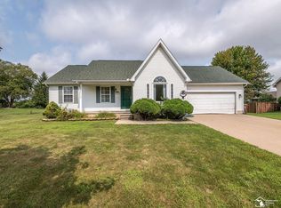 5957 Trombley Rd, Newport, MI 48166