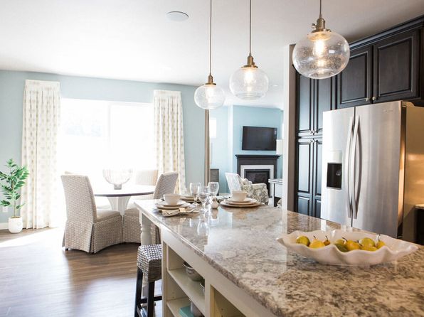 madison-wisconsin-353700159 picture