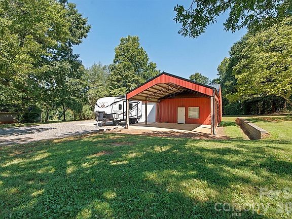 4th image of 3336 Startown Rd