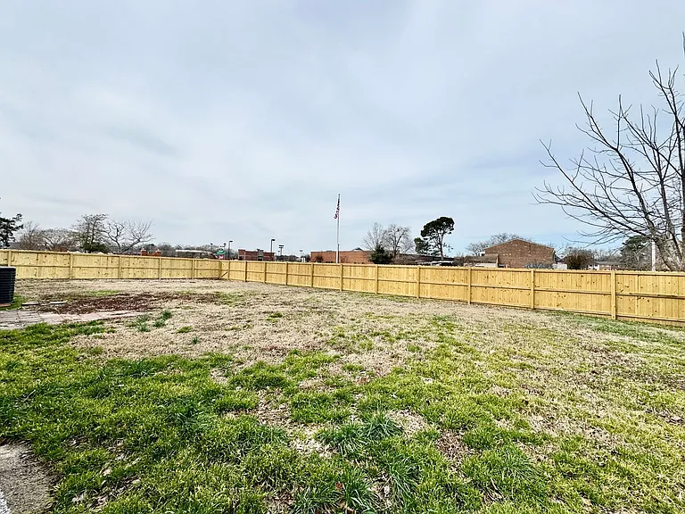 4512 Whitechapel Ct — Photo 24