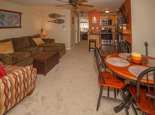 3 E Fox Meadow Ln, West Dover, VT 05356