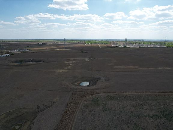 5th image of Williamson Rd